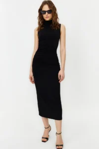 TRENDYOLMİLLA Black Zero Sleeve Draped bodycone/Fitting Flexible Knitting Maxi Pen Dress