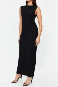 TRENDYOLMİLLA Black textured Material Fitted Moon Arm Knitting Flexible Midi Pen Dress - Image 3