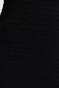 TRENDYOLMİLLA Black textured Material Fitted Moon Arm Knitting Flexible Midi Pen Dress - Image 4