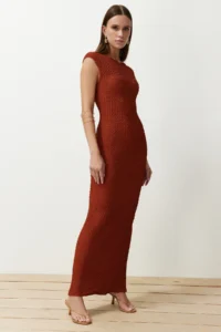 TRENDYOLMİLLA Brick Rejection textured Material Fitted Moon Arm Flexible Knitting Midi Pen Dress - Image 3