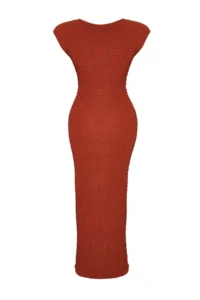 TRENDYOLMİLLA Brick Rejection textured Material Fitted Moon Arm Flexible Knitting Midi Pen Dress - Image 8
