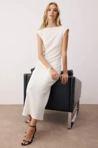 TRENDYOLMİLLA Ecru textured Material Fitted Moon Arm Flexible Knitting Midi Pen Dress - Image 2