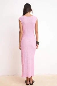 TRENDYOLMİLLA Pink textured Material Fitted Moon Arm Flexible Knitting Midi Pen Dress - Image 4