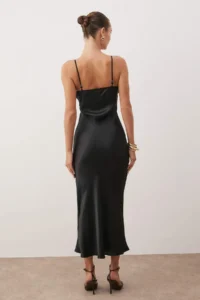 TRENDYOLMİLLA Black Plain Kesim Satin Sleeveless Maxi Weaving Dress - Image 4
