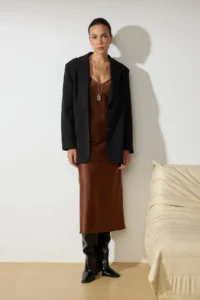 TRENDYOLMİLLA Brown Plain Kesim Satin Sleeveless Maxi Weaving Dress - Image 2