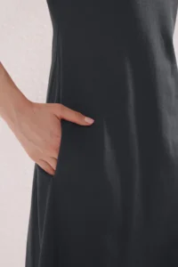 TRENDYOLMİLLA Anthracite Plain T-Shirt Dress Pocket Midi Knitting Dress - Image 3
