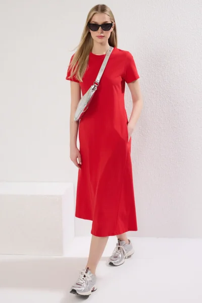 TWOSS24EL00169-RED_1