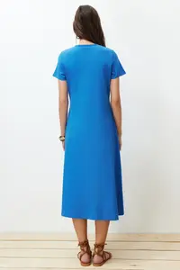 TRENDYOLMİLLA Saks Blue with pocket Crew Neck A-line Knitting Midi Dress - Image 3