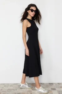 TRENDYOLMİLLA Black 100% Cotton skater/Waist Opening Crew Neck Sleeveless Midi Knitting Midi Dress - Image 3