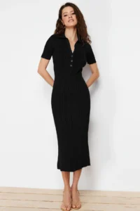 TRENDYOLMİLLA Black Maxi Polo Shirt Collar Dress