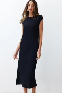 TRENDYOLMİLLA Navy Blue Maxi Knitwear Premium Kalite Dress - Image 2
