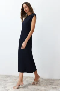 TRENDYOLMİLLA Navy Blue Maxi Knitwear Premium Kalite Dress - Image 3