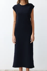 TRENDYOLMİLLA Navy Blue Maxi Knitwear Premium Kalite Dress - Image 5