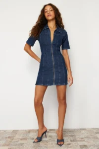 TRENDYOLMİLLA Dark Blue Zippered Fitted/Fitted Mini comfort/Flexible denim Dress - Image 2
