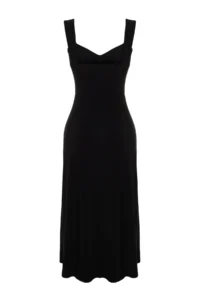 TRENDYOLMİLLA Black Heart Yaka slit Plain Flexible Knitting Midi Dress - Image 7