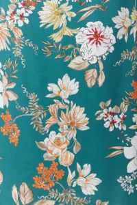 TRENDYOLMİLLA Green Floral Printed Shiny Surface Kayak Kaya Fitted Flexible Knitting Pen Dress - Image 4