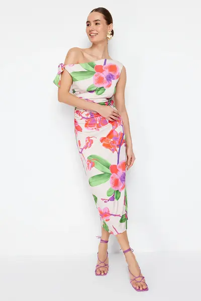 TRENDYOLMİLLA Multicolored Floral Printed Knitting Maxi Flexible Pen Dress