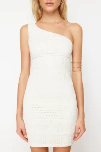 TRENDYOLMİLLA Ecru Knitwear look bodycone/Fitting Single Arm Mini Flexible Knitting Pen Dress - Image 2