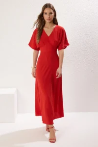 TRENDYOLMİLLA Rejection A Cut Bodice Detailed V-neck Maxi Weaving Dress - Image 5