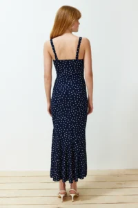 TRENDYOLMİLLA Navy Blue Patterned Sleeveless Fitted Ribbed Flexible Knitting Maxi Pen Dress - Image 6