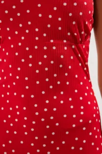 TRENDYOLMİLLA Rejection Polka Dot Sleeveless Fitted Ribbed Flexible Knitting Maxi Pen Dress - Image 4