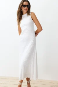 TRENDYOLMİLLA White Plain textured A Cut/Life Form Crew Neck textured Maxi Dress - Image 2
