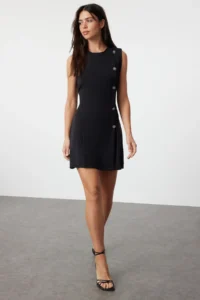 TRENDYOLMİLLA Black Plain Cut Button Detailed Mini Weaving Dress