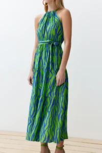 TRENDYOLMİLLA Mavi animals shift Barbell Neck Barbell Collar shally Maxi Weaving Dress - Image 6