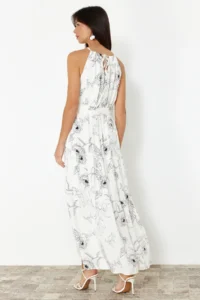 TRENDYOLMİLLA White animals shift Barbell Neck Lined Maxi Lined Weaving Dress - Image 8