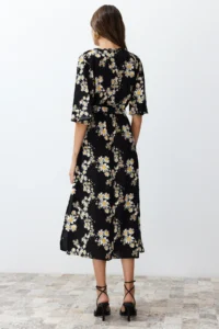 TRENDYOLMİLLA Black Belted flower patterned A Cut Double breasted Yaka Midi Weaving Dress - Image 6