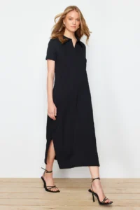 TRENDYOLMİLLA Black Polo Shirt Collar shift/Normal Kesim Midi Flexible Knitting Dress - Image 2