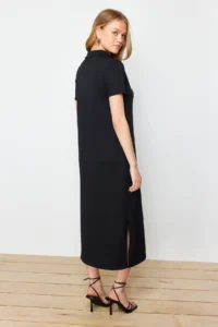 TRENDYOLMİLLA Black Polo Shirt Collar shift/Normal Kesim Midi Flexible Knitting Dress - Image 6