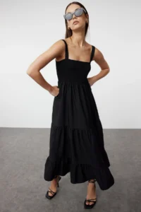 TRENDYOLMİLLA Black Plain A Cut Gipelli Square Neck Lined Maxi Weaving Dress