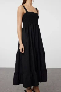 TRENDYOLMİLLA Black Plain A Cut Gipelli Square Neck Lined Maxi Weaving Dress - Image 4