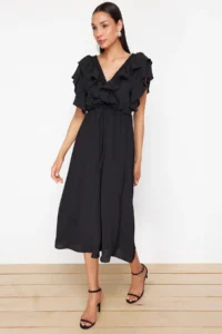 TRENDYOLMİLLA Black Plain A Cut with flywheel Weaving Dress - Image 4