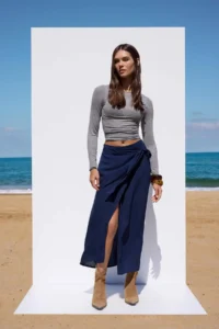 TRENDYOLMiLLA More Sustainable Navy Blue tied up Double breasted Kapama Viscose Maxi Size Weaving Skirt