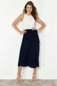 TRENDYOLMiLLA More Sustainable Navy Blue tied up Double breasted Kapama Viscose Maxi Size Weaving Skirt - Image 6