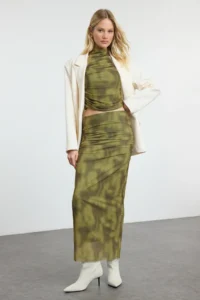 TRENDYOLMİLLA Green Drapeli Abstract Patterned Maxi Tulle Flexible Knitting Skirt - Image 2