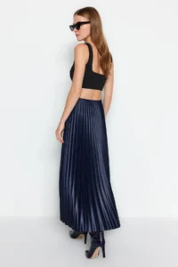 TRENDYOLMİLLA Navy Blue pleated Maxi Flexible Knitting Skirt - Image 7
