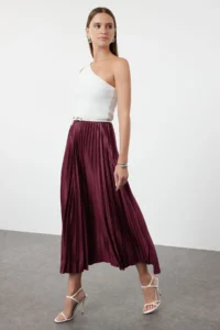 TRENDYOLMİLLA Plum pleated Maxi Skirt