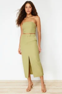 TRENDYOLMiLLA Khaki Premium Straight Front Slit Midi Size Weaving Skirt