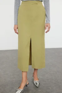 TRENDYOLMiLLA Khaki Premium Straight Front Slit Midi Size Weaving Skirt - Image 2