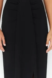 TRENDYOLMİLLA Black Twist wrap Fitted Flexible Knitting Midi Skirt - Image 4