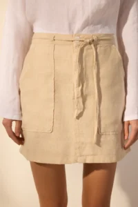 TRENDYOLMiLLA Beige 100% Linen Pocket Detail Mini Skirt - Image 3