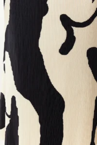 TRENDYOLMİLLA Ecru Abstract pleated A-line Printed Midi Flexible Knitting Skirt - Image 5