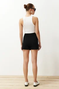 TRENDYOLMİLLA Black slit A-line/Life Opening Flexible Knitting Mini Shorts Skirt - Image 6