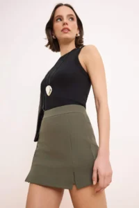 TRENDYOLMİLLA Khaki slit A-line/Life Opening Flexible Knitting Mini Shorts Skirt - Image 2