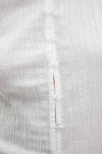 TRENDYOLMİLLA Ecru textured Fitted Bele Oturan Weaving Shirt - Image 5