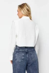 TRENDYOLMİLLA Ecru Sleeves Padded Stone Crop Weaving Shirt - Image 5