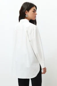 TRENDYOLMİLLA Ecru Front Stone Detailed Regular Normal Pattern Weaving Shirt - Image 7